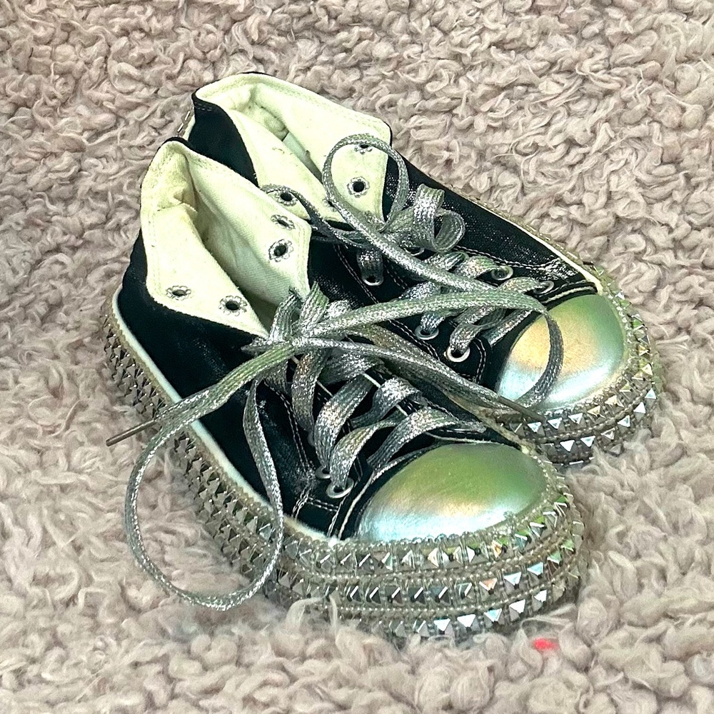 Black & Chrome Studded CcVv Converse-Style Shoes!